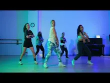 Preview image for the video "REMIX | Daddy Yankee | Choreography by David Machicado".