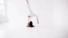 Preview image for the video "PAPI PACIFY / FKA Twigs - Choreography by Dan Lai".